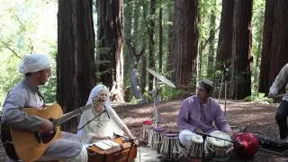 Snatam Kaur - Live in the Redwoods - Mere Ram/Beloved God