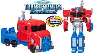 Transformers Earthspark Spin Changer Optimus Prime! With Robby Malto!