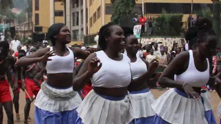 Acholi STUDENTS performing their cultural dance at kampala international university