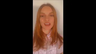 Dakota Blue Richards announces her live stream