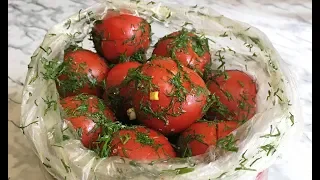 Быстрые Малосольные Помидоры в Пакете Раз Два и Готово!!! / Salted Tomatoes