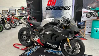 2023 Ducati Panigale V4 SP2 FULL AKRAPOVIC 980 Miles Fully Loaded PX SWAP Carbon @dhsuperbikes