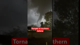 RAW: Tornado drops down from sky in southern Indiana