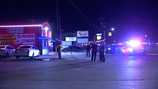 Man shot, critically wounded while leaving South Side bar