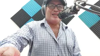 El locutor hondureño Rafael Diaz Alcerro con su estilo original por la Picosa la radio sabrosa.