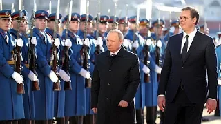 «Настроение населения — пророссийское». Зачем Путин прилетел в Белград?
