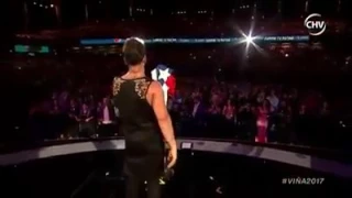 Maluma cantando "La Bicicleta Remix " y "Chantaje " en el "Festival Viña Del Mar 2017"