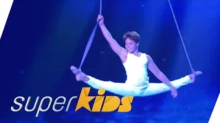 Russian Boy does awesome acrobatics on a rope | Superkids