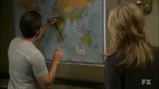 It's always sunny in Philadelphia - Mac planning a trip