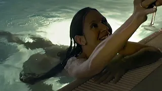 Swingers (2002) -- 05/10 - Car trouble & Swimming pool (SPANISH DUB / ENGLISH SUBS)