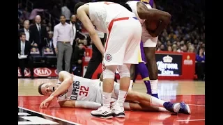 Blake Griffin Suffers Gruesome Knee Injury Vs LA Lakers 11/27/17