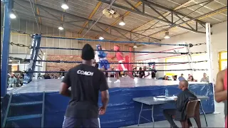 Arion Fraser (blue) vs Andile Msweni round 1