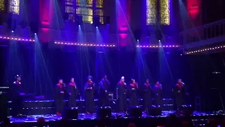 Ronda Live with choir @ Paradiso (Still Haven't found what i'm looking for)