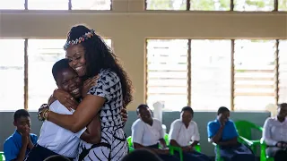 Michelle Obama, Melinda French Gates, and Amal Clooney Visit Girls with AGE Africa in Malawi