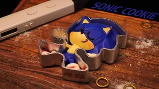 Sonic cookie in cookie cutter. If I fits, I sits!