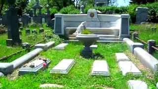 Houdini's Grave - in a spooky, neglected cemetery