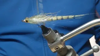Trout Streamer Fly for Fly Fishing tied by Ruben Martin - Minnow Fly