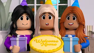 Throwing Evie A COMING HOME PARTY FROM SUMMER CAMP! *SAYING GOODBYE* VOICES Roblox Bloxburg Roleplay