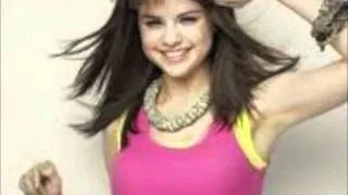 Selena Pictures