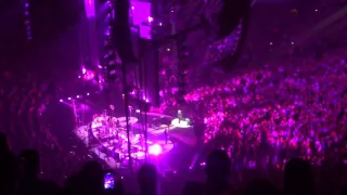 Billy Joel performs 'Uptown Girl' at Madison Square Garden