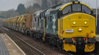 37418 and 37901 makes a racket through Mansfield