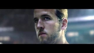 Christmas is for football! Sky Sports festive football with Harry Kane!