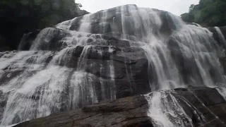 Travel Sri Lanka | PeraUEC Hike to Rathna Ella Waterfalls