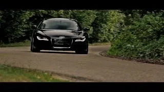 Audi R8 V8 - Video Shoot - 221km/h Ride, Accelerations, Revs and more! - 1080p HD