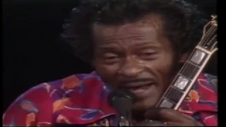 Johnny B Goode - Chuck Berry ( Live at the Roxy 1982 )