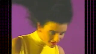 B-Art - Streetwise - 1989 - (Original Music Video) - Belgian New Beat/Synth-Pop, [Cheesy But Good]