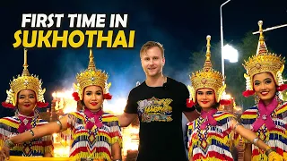First Time in Sukhothai / Loy Krathong in Thailand / Traditional Thai Street Food Tour 2022