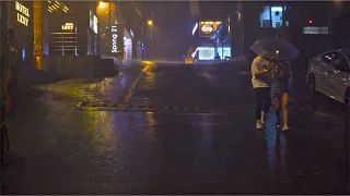 [4K]-Just Walk- 한밤의 도심의 폭우 🌧🌧🌧 잠자기에 좋은 빗소리 😃😃😃비오니까 분위기가 더욱 좋은 신촌 👍👍👍난 비가 와서 다 젖었으니 😥😥😥제발 구독들 좀 해주세요😁