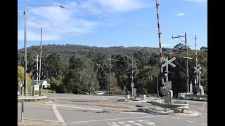 Pakenham Road Level Crossing, Cockatoo, Victoria (Puffing Billy Railway)