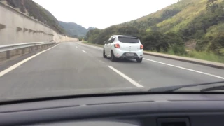 Renault Sandero RS meets Citroen ZX Volcane at a German Autobahn