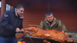 Lamb on a spit and a large pan of delicious lamb tongues / recipes