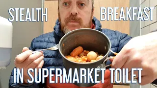 STEALTH BREAKFAST IN A SUPERMARKET TOILET • disgusting cold mushrooms, beans & sausages • WHASKEY