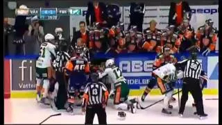 Holtet taps out to ref Persson (SHL)