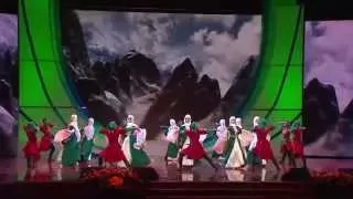 Концерт к 55-летию РУДН. Адыгский народный танец «Лъапэрисэ»