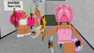 MM2 But I DESTROY TOXIC Barbie Teamers..(Murder Mystery 2)