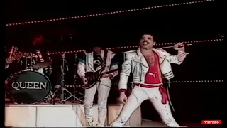 Queen - RADIOGAGA - Live at Sanremo Music Festival 1984