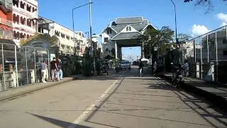 Lane change at the Myanmar-Thailand border