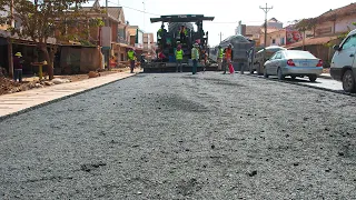 Extremely Good Construction of National Road Foundation Using Pavement Machinery and Dump Trucks