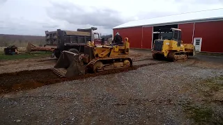 A Little bite of Tug of war Crawler style
