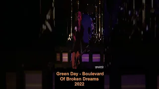 vocals on Before and Today 7 Green Day — Boulevard Of Broken Dreams