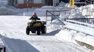 冬のＡＴＶ‼️ バギーで　ドリフト　😍