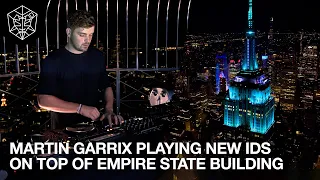 MARTIN GARRIX PLAYS 8 NEW IDS ON EMPIRE STATE BUILDING