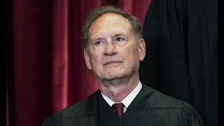 2nd flag carried by Jan. 6 rioters displayed outside house Justice Alito's beach house, report says