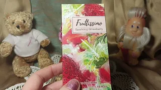 585. Ароматы Summer White от AVON  и Frutissimo от BROCARD.