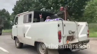 Ukraine War Footage -  DPR Soldiers drive heavily modified UAZ-452
