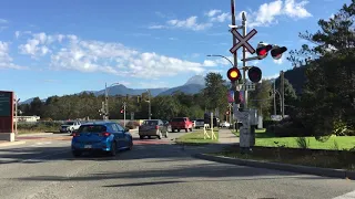 *SAFETRAN HYBRID BELLS!* Cleveland Avenue Railway Crossing, Squamish, BC